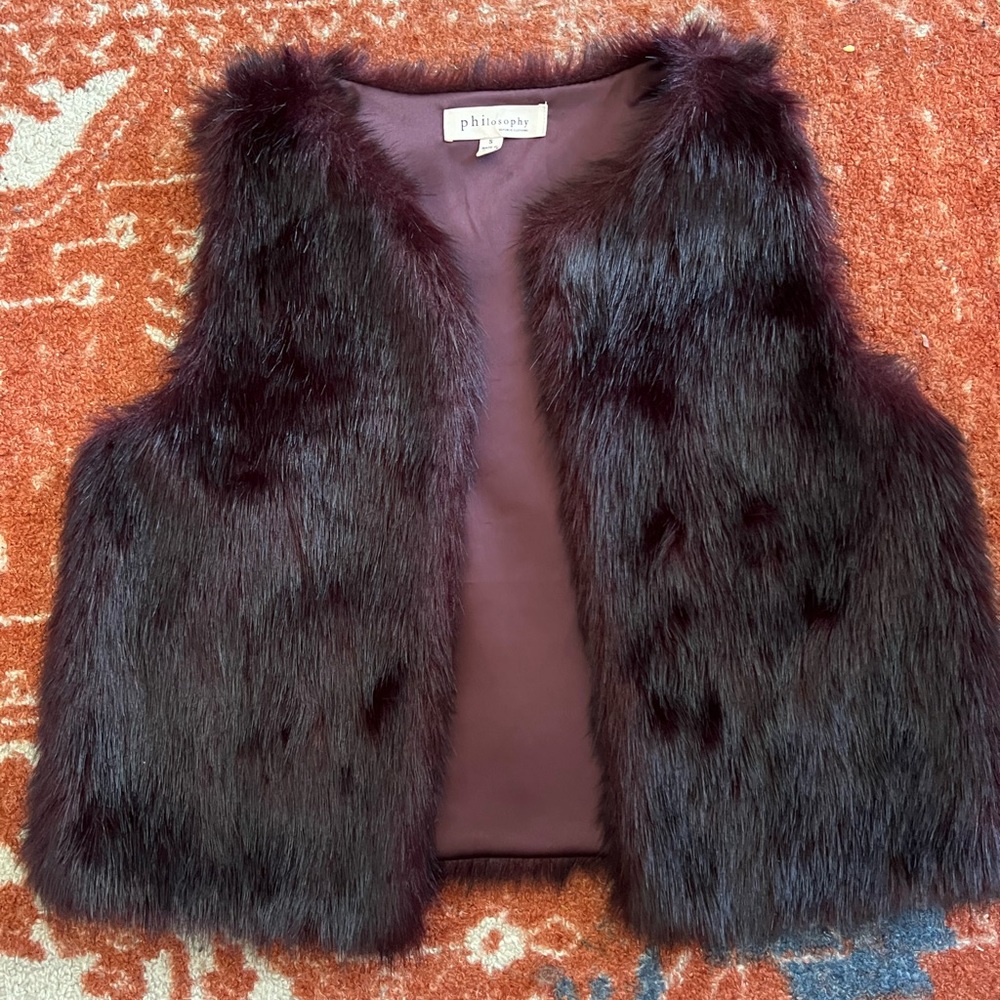 Burgundy Faux Fur Philosophy Vest. Fits like a S/M.